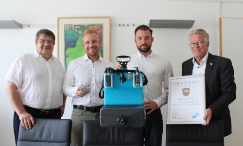 Mobile Handwaschbecken „Made in Main-Kinzig“ ermöglichen überall unterwegs saubere Hände Mobile Handwaschbecken „Made in Main-Kinzig“ ermöglichen überall unterwegs saubere Hände