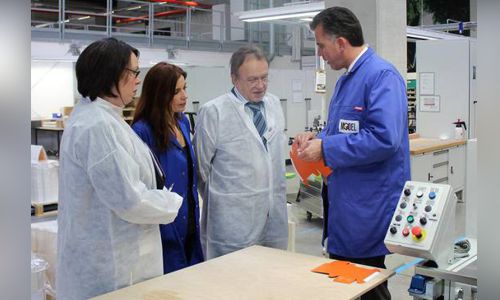 Model Kramp GmbH aus Hanau-Steinheim: Faltverpackungen made in Main-Kinzig