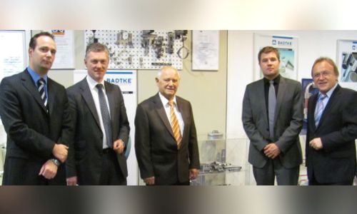 Badtke Edelstahl GmbH - Verbindungen für Edelstahl made in Main-Kinzig Badtke Edelstahl GmbH - Verbindungen für Edelstahl made in Main-Kinzig